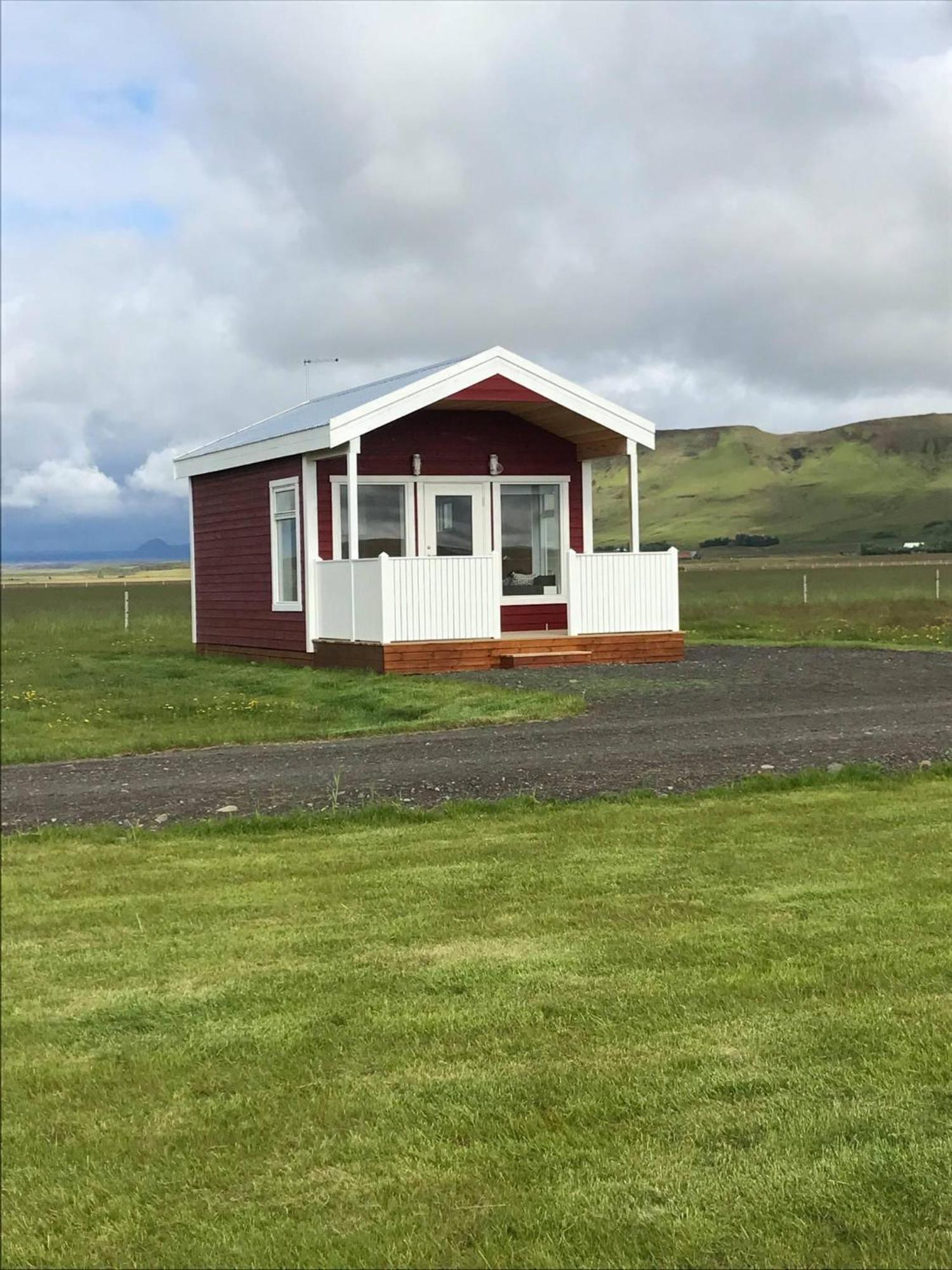 Hekla Adventures Villa Hvolsvöllur Exteriör bild